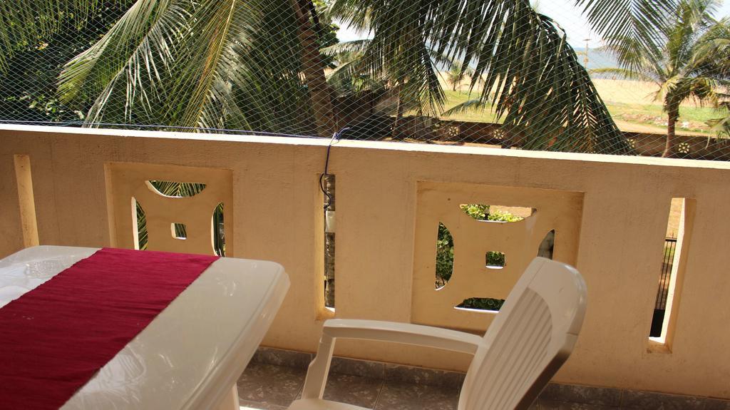 Janishi Residencies Hotel Negombo Ngoại thất bức ảnh