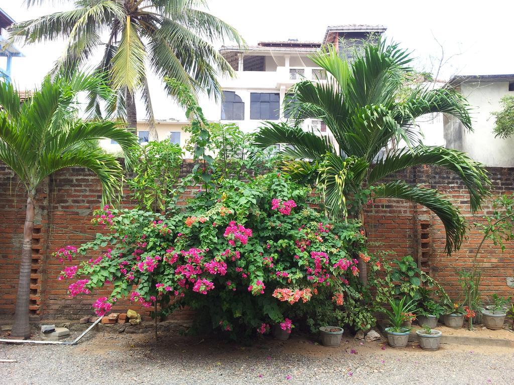 Janishi Residencies Hotel Negombo Ngoại thất bức ảnh