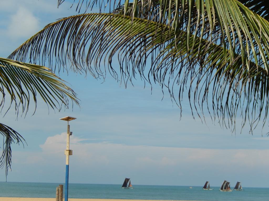 Janishi Residencies Hotel Negombo Ngoại thất bức ảnh