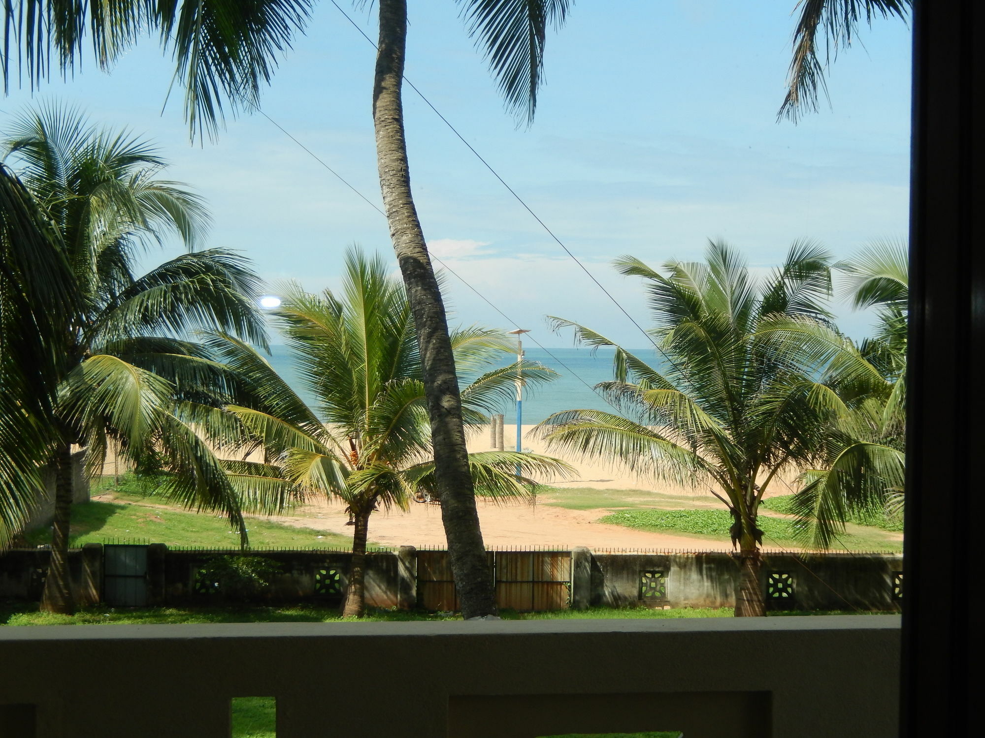 Janishi Residencies Hotel Negombo Ngoại thất bức ảnh